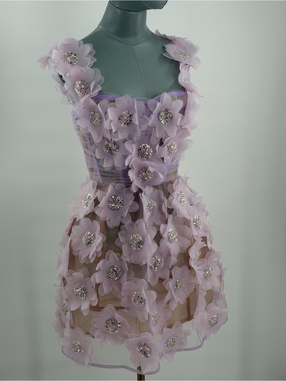 🆕 BRONX & BANCO 🧿 NWOT Rosalie Floral-Appliqué Mini Dress, Lavender, Sz XS US2 - Picture 4 of 16